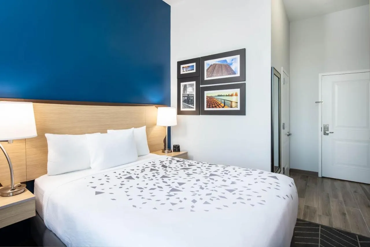 La Quinta Long Island City New York 3*,