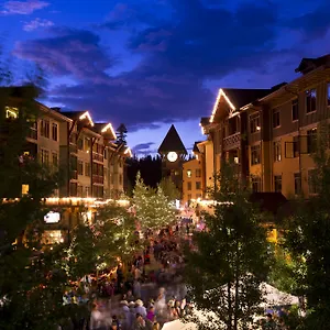**** Resort The Village Estados Unidos